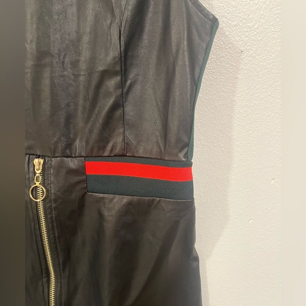 Ellabelle mini dress an Made Material leather Like look black size S